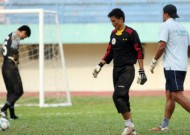 Cầu thủ Navibank Sài Gòn nhấp nhổm lo thất nghiệp