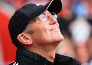 Premier League: Stoke confirm Tony Pulis has departed by mutual consent
