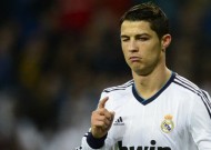 Ronaldo không gia hạn hợp đồng với Real Madrid
