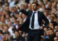 Villas-Boas turns down Paris Saint-Germain to stay at Tottenham