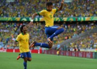 Brazil 2- 0 Mexico: Neymar tỏa sáng đưa Selecao vào bán kết