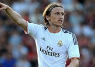 Arsenal tranh giành Modric với M.U