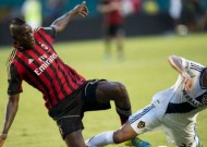 Play-off Champions League: Milan sa lầy ở Eindhoven?