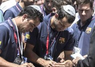 Tour du đấu Trung Đông: Barca có (đủ sức) hàn gắn thế giới?