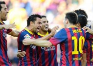 Barcelona begin title defence with goal blitz against hapless Levante