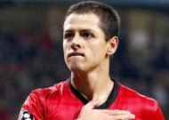 Chicharito rejected Valencia because he wants to triumph at Manchester United, reveals agent