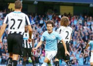 Man City 4-0 Newcastle: Bữa khai vị nhẹ nhàng