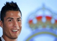 Ronaldo: Man Utd đã là quá khứ, Madrid giờ là nhà của tôi