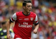 Lehmann: Arsenal vẫn phải trả quá nhiều cho Ozil