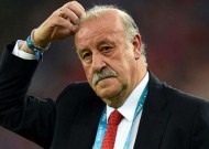 Del Bosque confirms he will remain as Spain boss