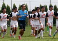 Tuyển Việt Nam loại 3 tiền vệ, bổ sung 3 cầu thủ Olympic