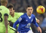 Everton's Besic signs new contract