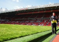 Dummy device behind Old Trafford 'bomb' scare