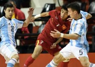 Tuyển Việt Nam thua Tuyển Argentina 2-5