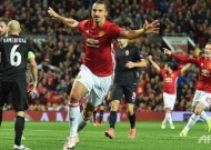 Ibrahimovic gets Man Utd moving in Europa League