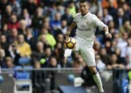 Ronaldo extends Real Madrid deal to 2021