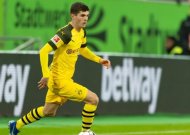 Christian Pulisic: Chelsea sign Borussia Dortmund forward for £58m