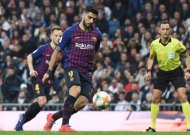 Suarez double settles Copa del Rey El Classico