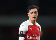 Wenger: Ozil contract extension may have left him in 'comfort zone'