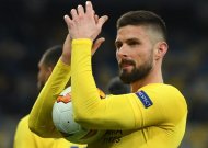 Maurizio Sarri says Olivier Giroud 'very important' for Chelsea after striker's hat-trick