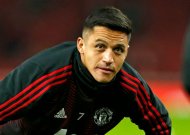 Sanchez & Matic named in Man Utd squad for Barcelona clash