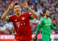 Bayern crush Dortmund to take lead in Bundesliga title race