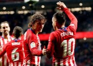 Atletico put Barca celebrations on ice with win over Valencia