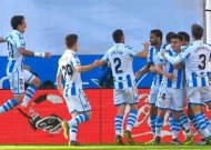 Real Madrid suffer defeat at Real Sociedad as Jesus Vallejo sees red