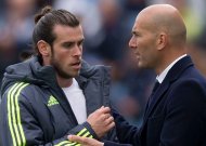 Zinedine Zidane refuses to discuss Gareth Bale's future following his omission against Villarreal