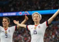 With firestorm around her, Rapinoe delivers on biggest stage for USWNT