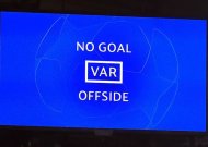 Premier League clubs to show VAR replays in stadium