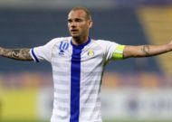 Sneijder could continue playing as agent admits 'complete surprise' to retirement announcement