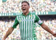 Joaquin: Real Betis captain, 38, signs new deal until 2021