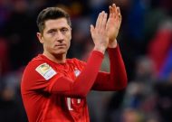 Robert Lewandowski: Bayern Munich striker to have groin operation