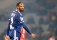 Moussa Dembele: French striker not for sale, say Lyon