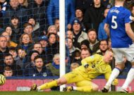 Jordan Pickford: England and Everton goalkeeper says 'criticism doesn't affect me'