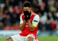 Aubameyang on missed chance in Arsenal loss: 'Very, very hard'