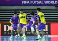 World Cup futsal 2021: Tuyển Việt Nam làm quen mặt sân sẵn sàng đấu Brazil