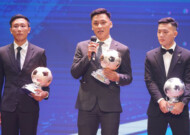 Hồ Văn Ý giành Qủa bóng Vàng futsal Việt Nam 2021