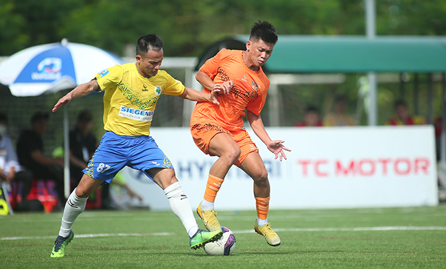 Giải bóng đá 7 người quốc gia Hyundai Cup 2022: VIB Sài Gòn chạm trán Bảy Núi FC trận chung kết