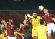Thua Khánh Hòa 0-2 trên sân Thống Nhất, TP HCM rơi xuống cuối bảng