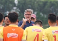 HLV trưởng Philippe Troussier rút gọn danh sách đội tuyển Việt Nam xuống còn 28 cầu thủ