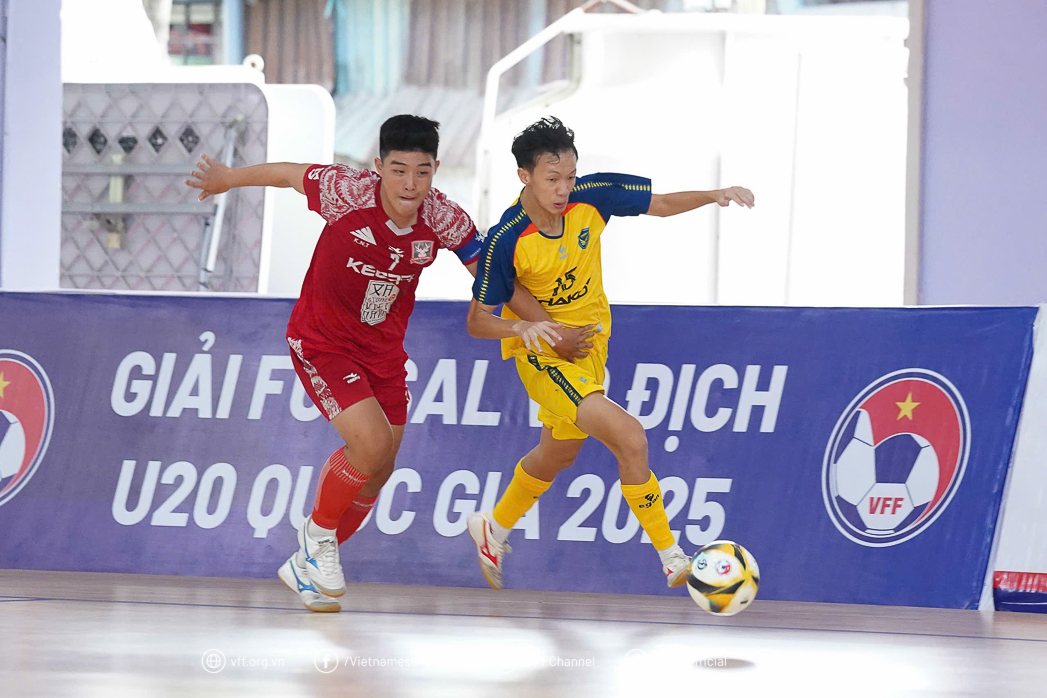 KẾT QUẢ - BẢNG XẾP HẠNG:  Giải Futsal vô địch U20 quốc gia 2025: Tân Hiệp Hưng và Thái Sơn Nam khẳng định sức mạnh
